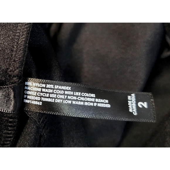 Torrid Pants Womens 2 (2X) Black Leggings Stretch Pull On Activewear Plus Size - Picture 3 of 10